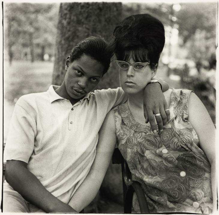 Diane Arbus A young man and his pregnant wife in Washington Square Park, N.Y.C. 1965 ARTIST ROOMS Tate and National Galleries of Scotland © The Estate of Diane Arbus